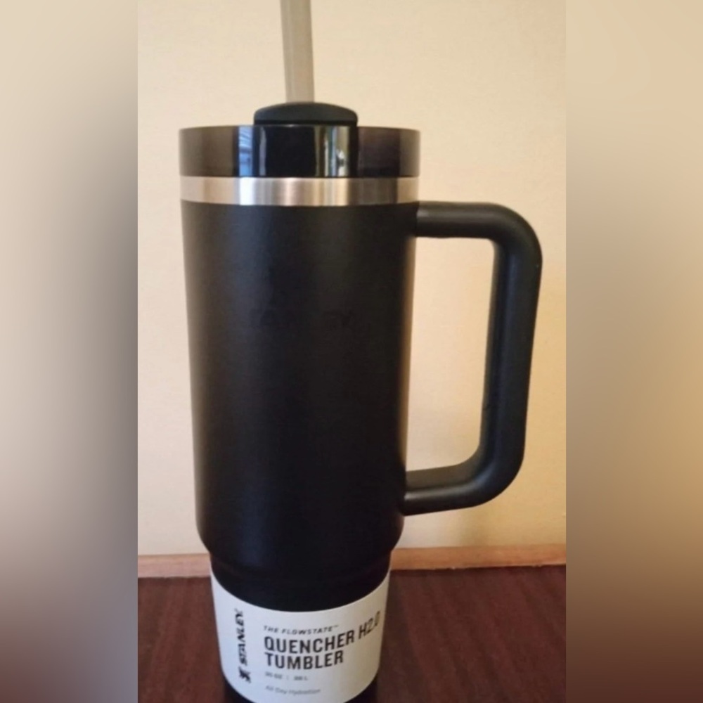 Stanley Quencher 30oz Tumbler